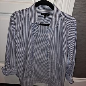Banana Republic striped buttondown size 8